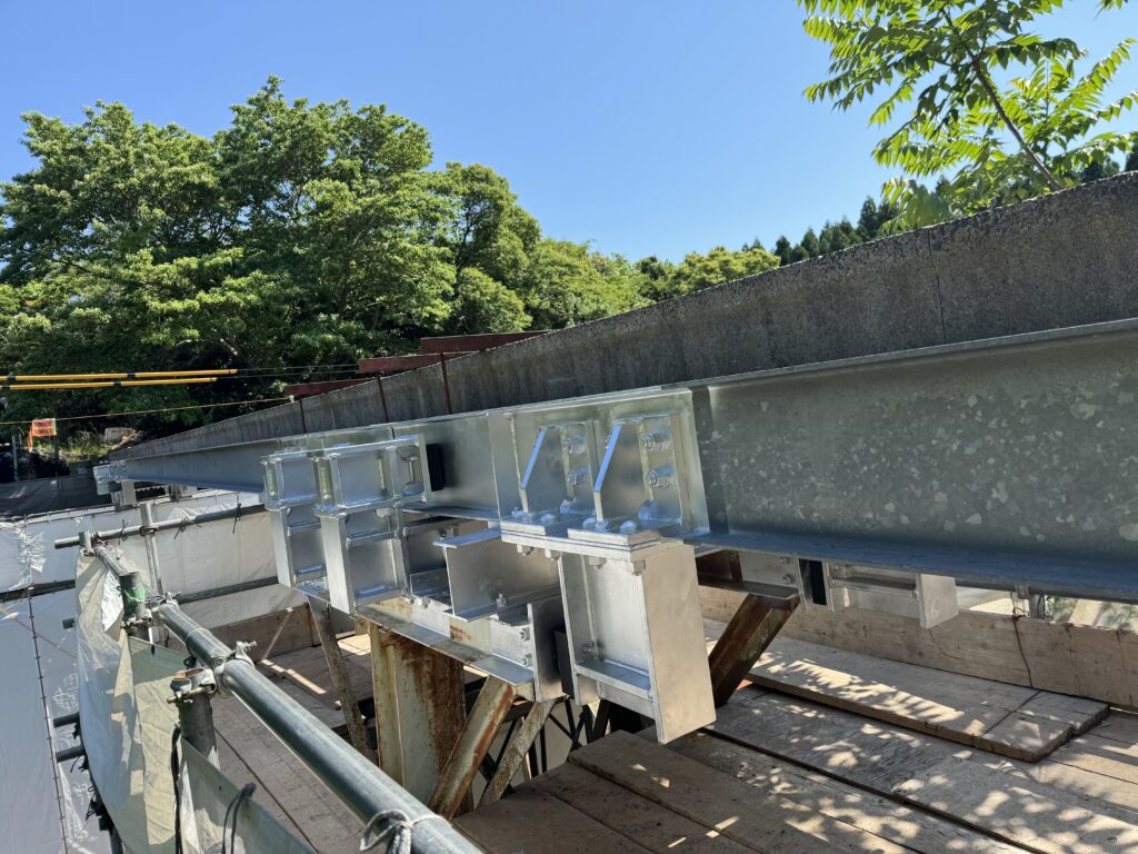 54E447FFDC0F9EF8BBA7353B9B6190B98151C573